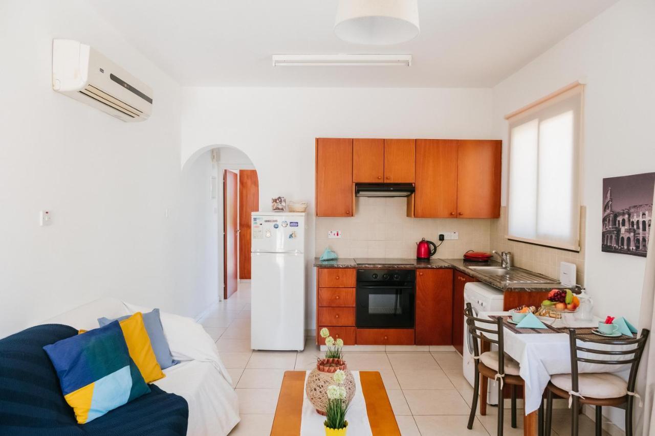 Faros Village 1 Bedroom Flat Near The Seafront In Apartment Paphos